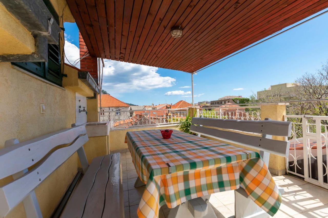 Apartment Ivanka Омиш Экстерьер фото